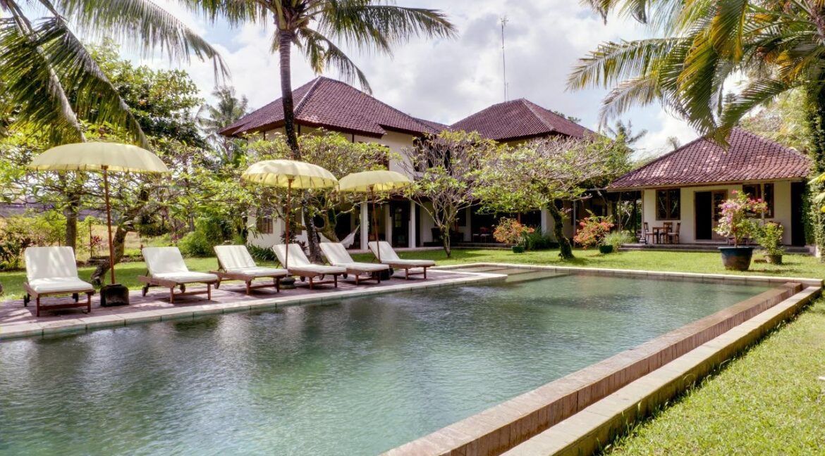 WhatsApp Image 2025-08-13 at 08.34.41