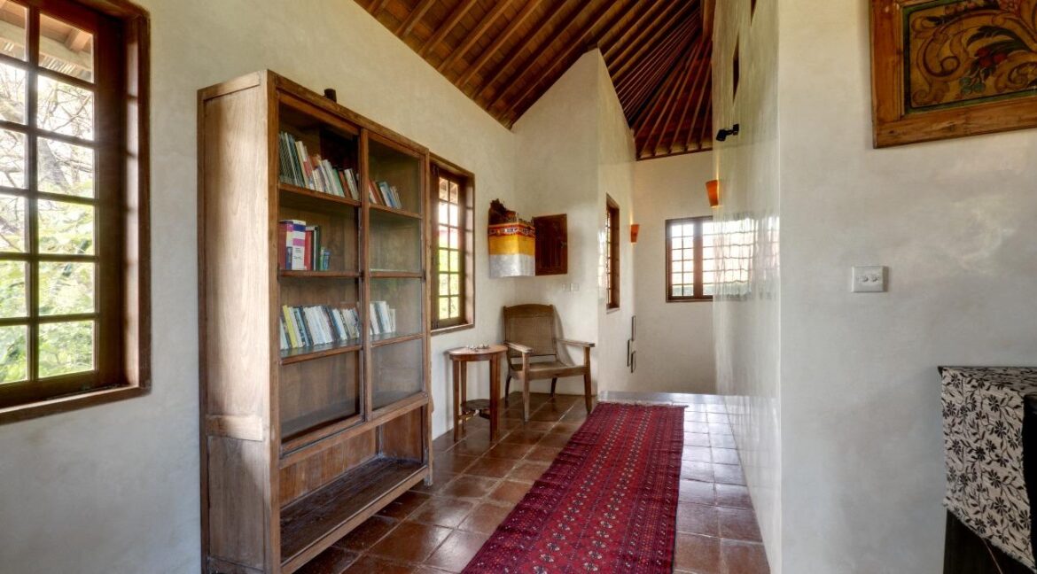 WhatsApp Image 2025-08-13 at 08.34.43