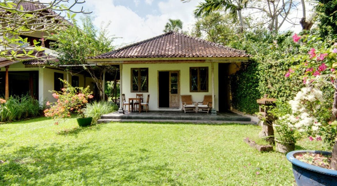 WhatsApp Image 2025-08-13 at 08.34.44