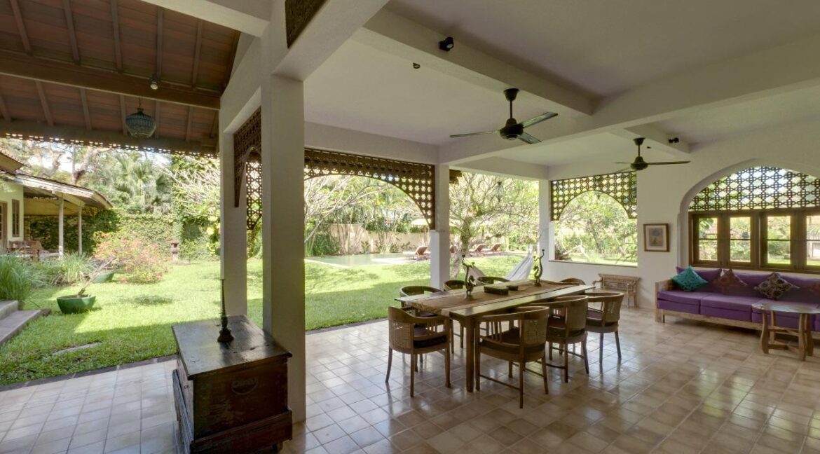 WhatsApp Image 2025-08-13 at 08.34.45