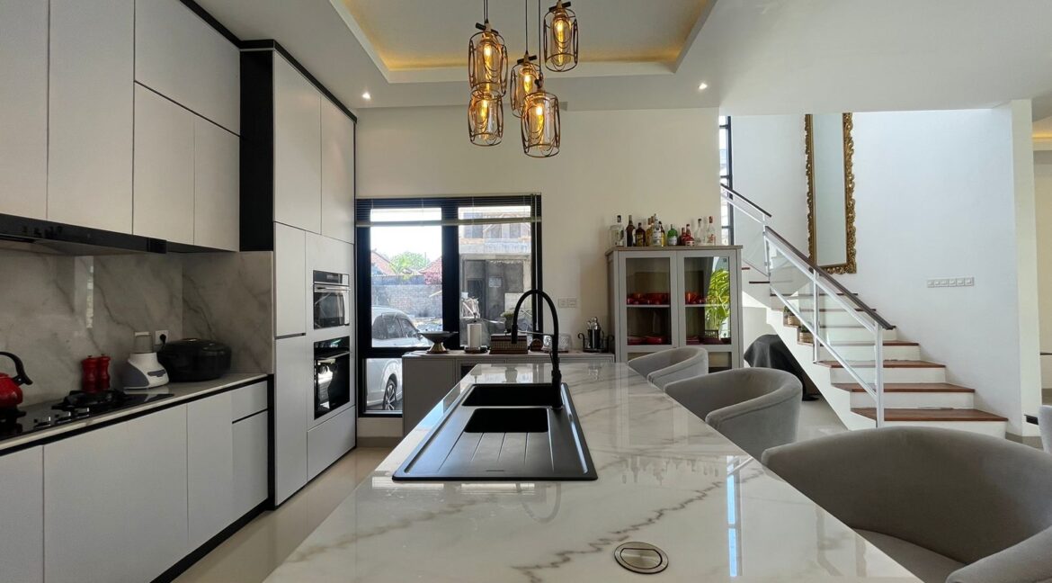 WhatsApp Image 2025-08-23 at 16.46.32 (1)