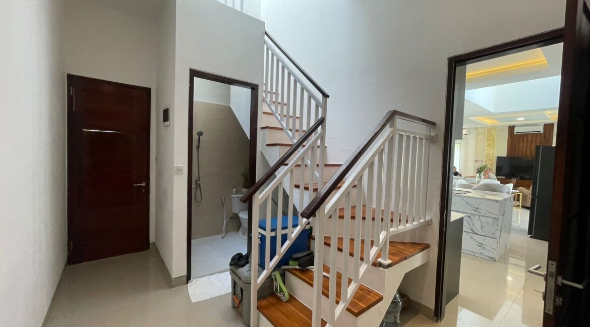 WhatsApp Image 2025-08-23 at 16.46.33