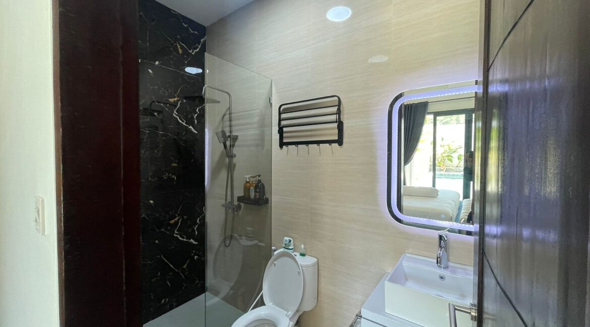 WhatsApp Image 2025-08-23 at 16.46.34 (2)