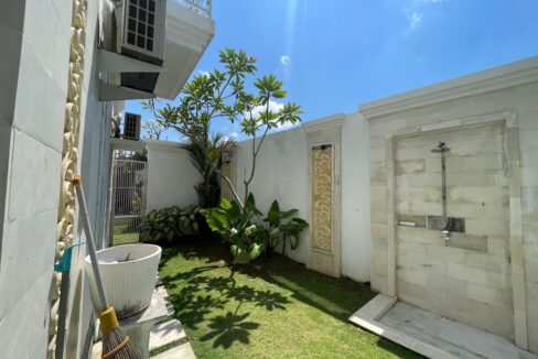 WhatsApp Image 2025-08-23 at 16.46.36