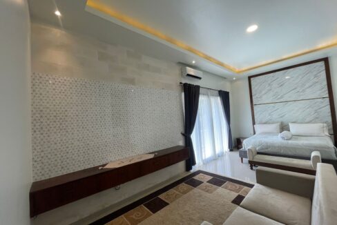 WhatsApp Image 2025-08-23 at 16.46.39