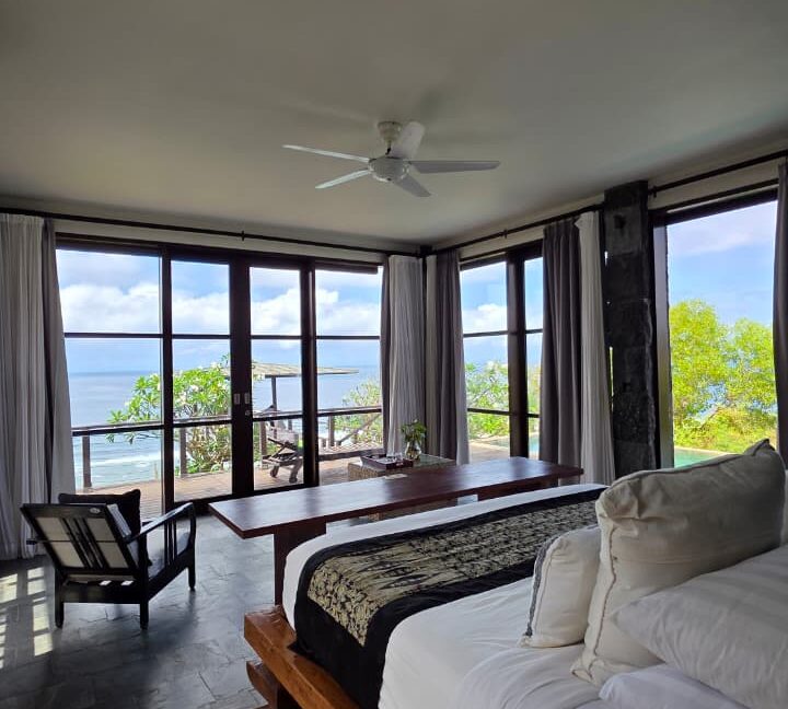 WhatsApp Image 2025-09-12 at 14.43.45 (1)