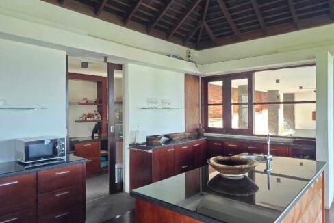 WhatsApp Image 2025-09-12 at 14.43.47 (1)