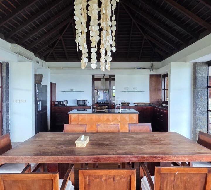 WhatsApp Image 2025-09-12 at 14.43.48