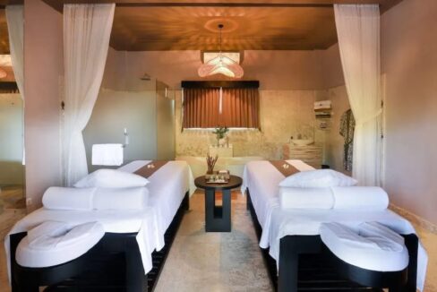 WhatsApp Image 2025-11-20 at 19.59.34 (1)