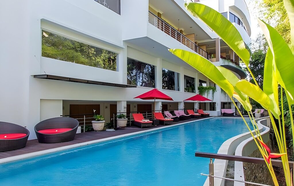 WhatsApp Image 2025-11-20 at 19.59.36 (2)