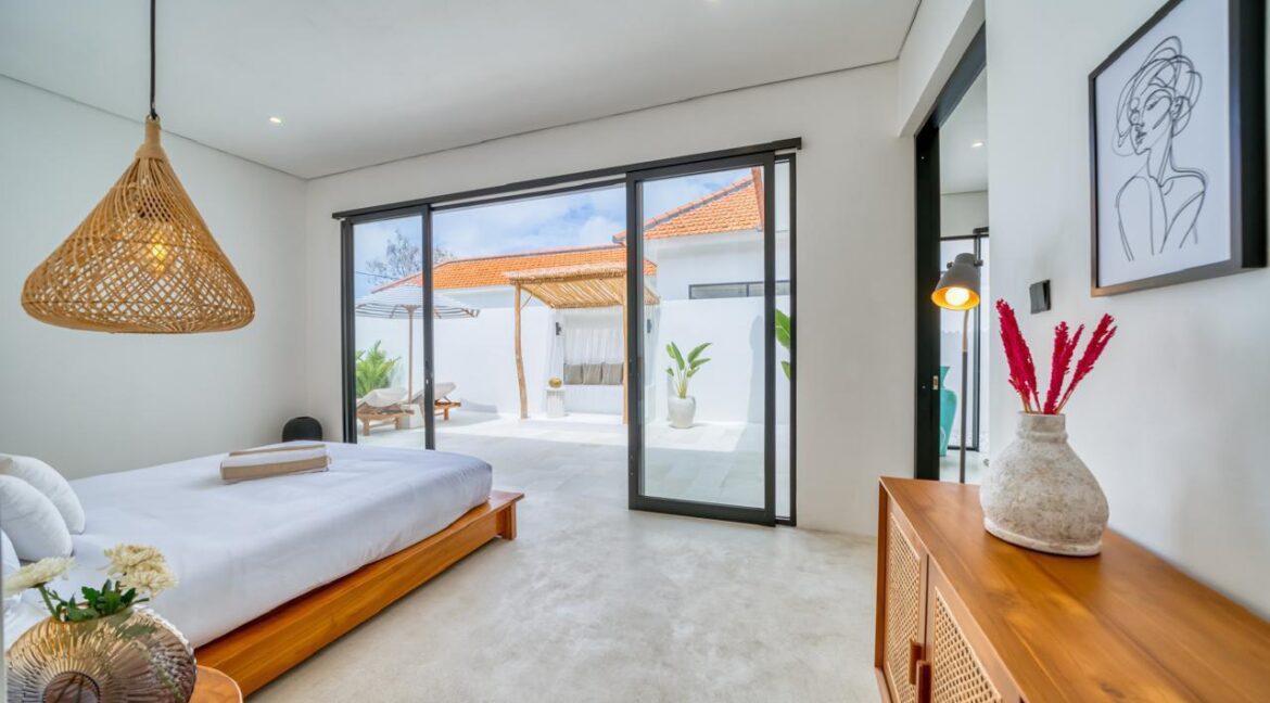 WhatsApp Image 2025-11-21 at 16.01.13