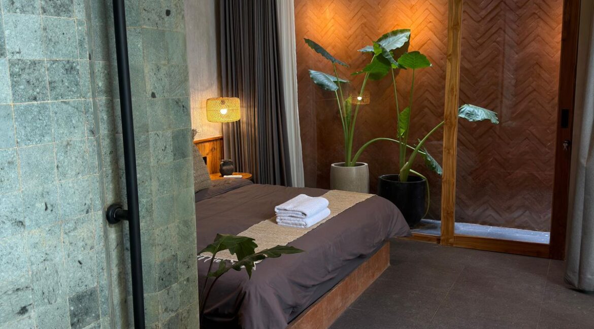 WhatsApp Image 2025-11-28 at 13.14.56