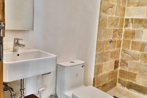 WhatsApp Image 2025-12-09 at 15.12.29