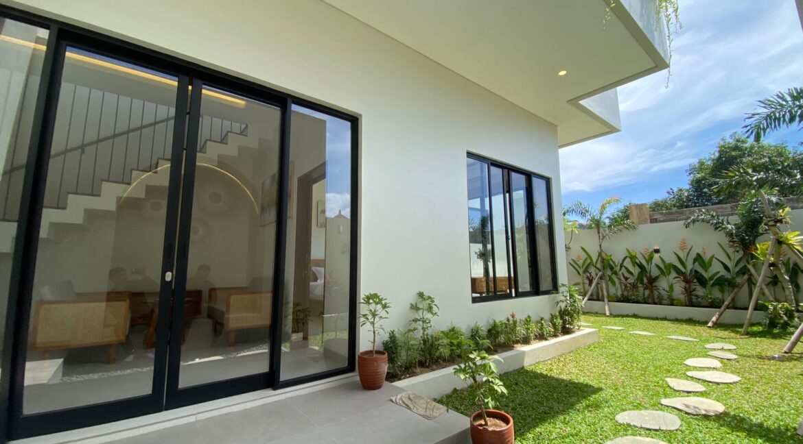 WhatsApp Image 2025-12-11 at 13.56.54