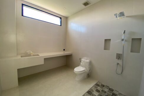 WhatsApp Image 2025-12-23 at 17.48.49