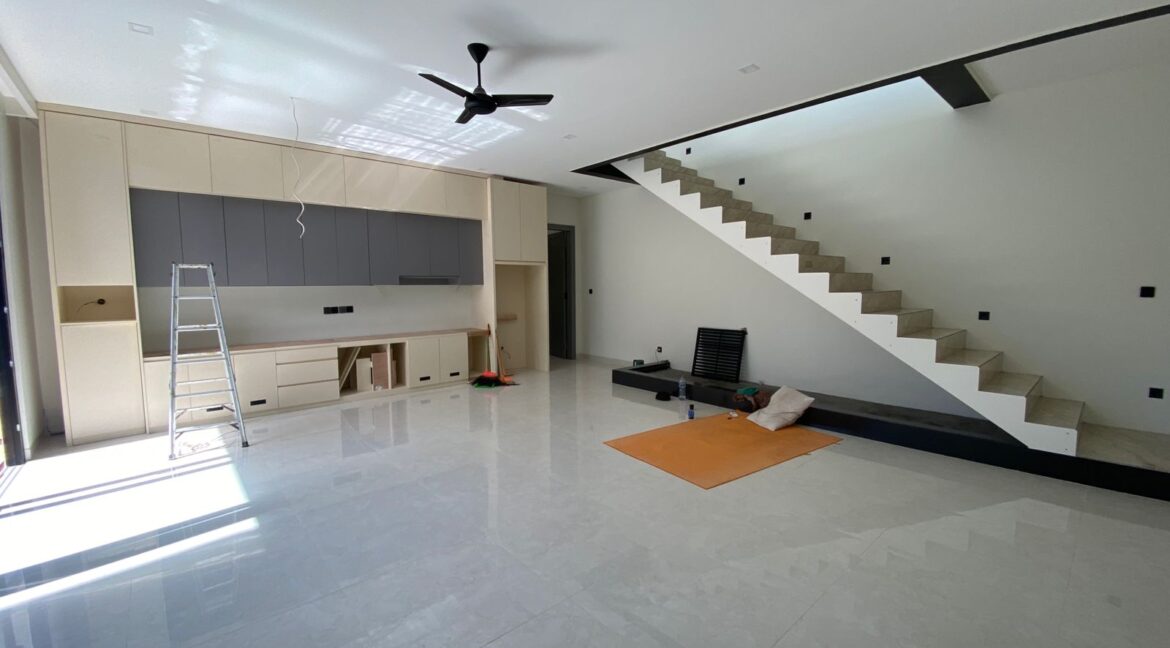 WhatsApp Image 2025-12-23 at 17.49.04