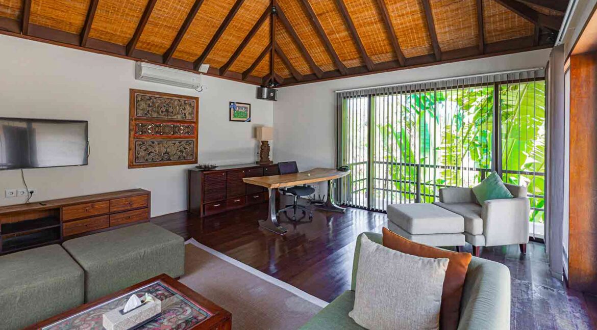 Villa-Cantik-Gym-n-Office-3