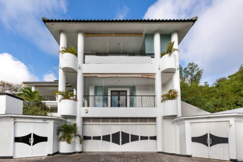 Ocean Height Entrance 02