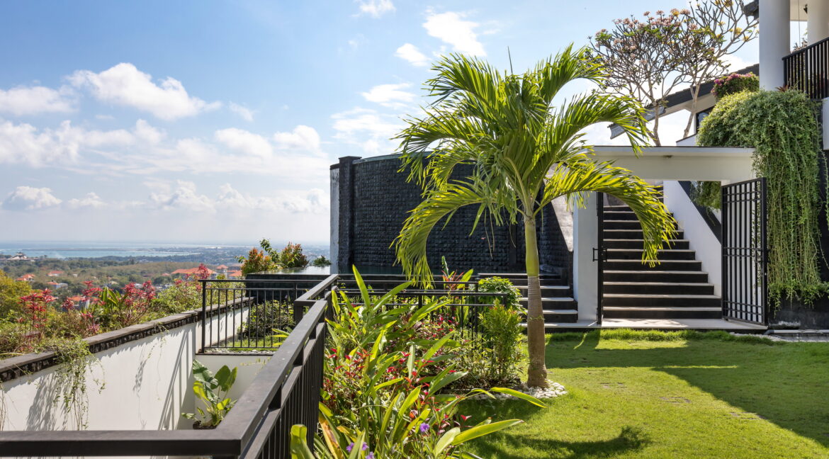 Ocean Height Garden 03
