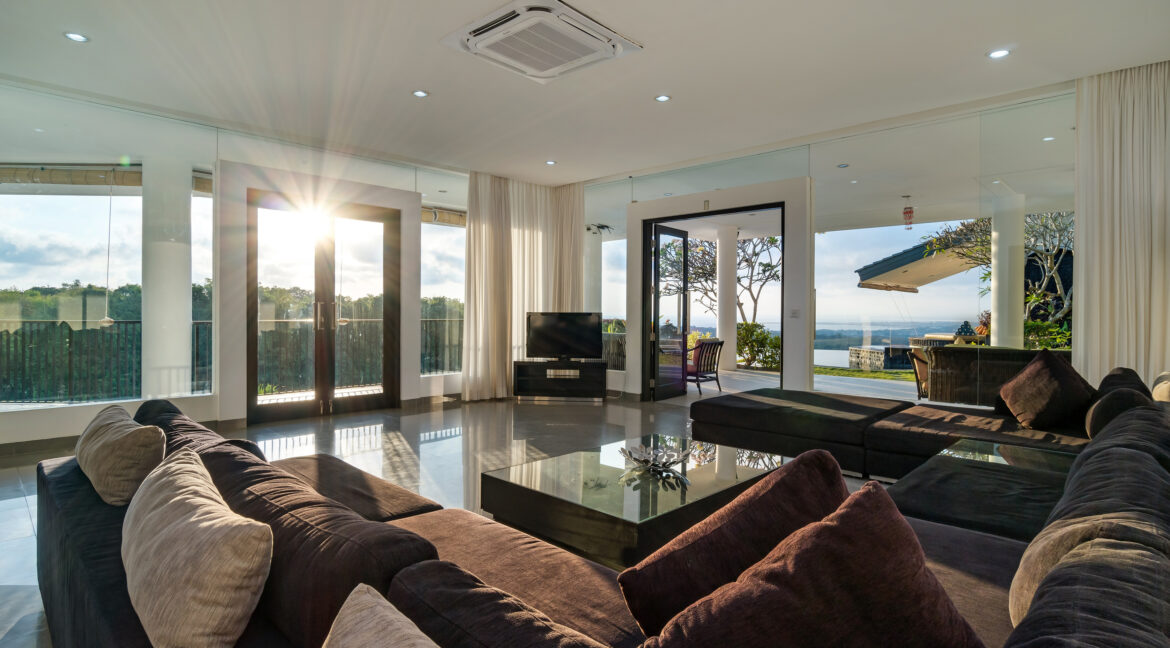 Ocean Height Living A01