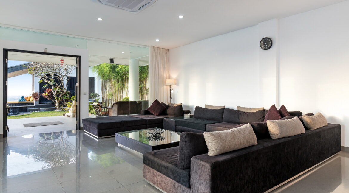 Ocean Height Living A03