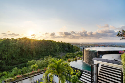 Ocean Height Sunset 01